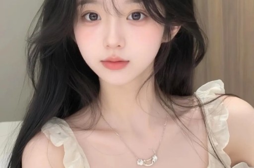 千万粉丝网红白冰因偷税被查 抖音回应是否封禁账号