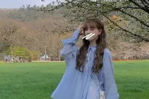 曝男明星KTV亲女网红