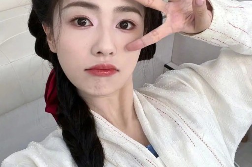 香港女星离婚后表态自力更生不靠男友接济后悔年轻时不存钱